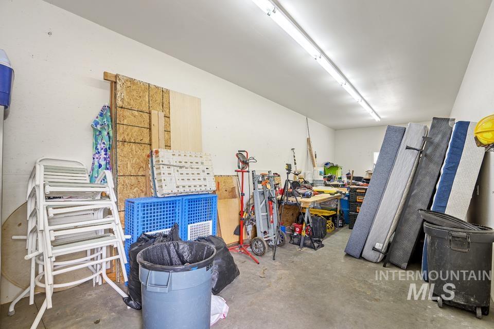 5167 SE 4th Ave