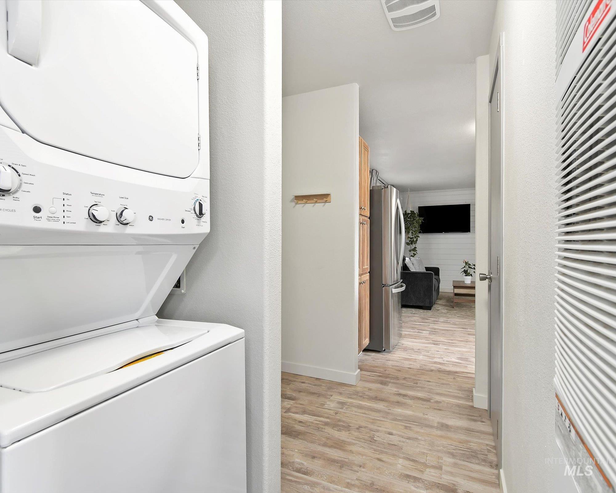 389 W Silver City Dr