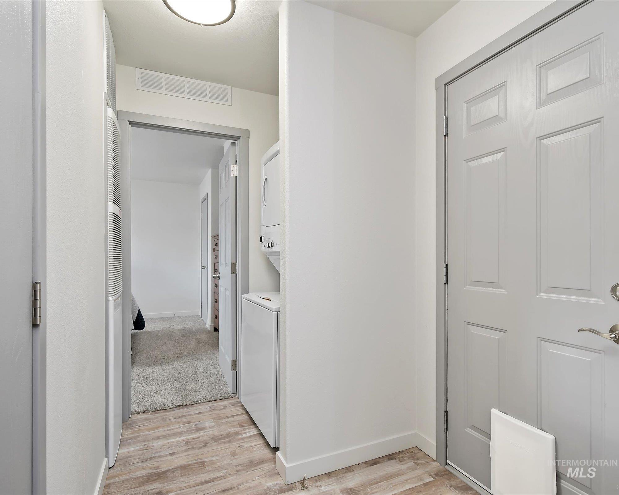 389 W Silver City Dr