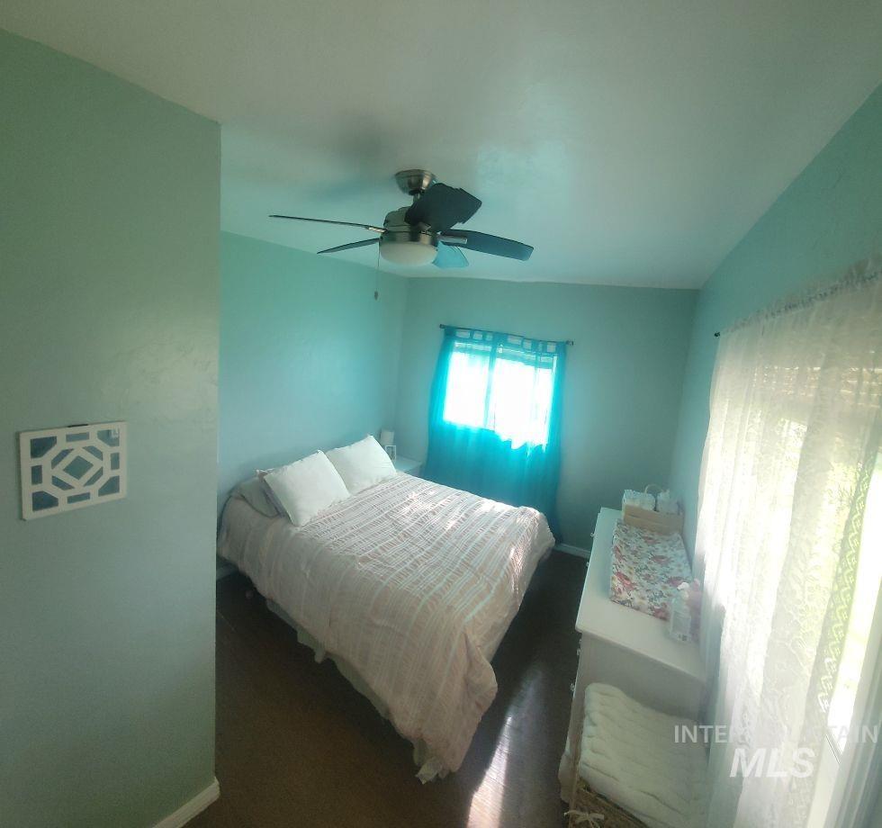 521 W 100 South