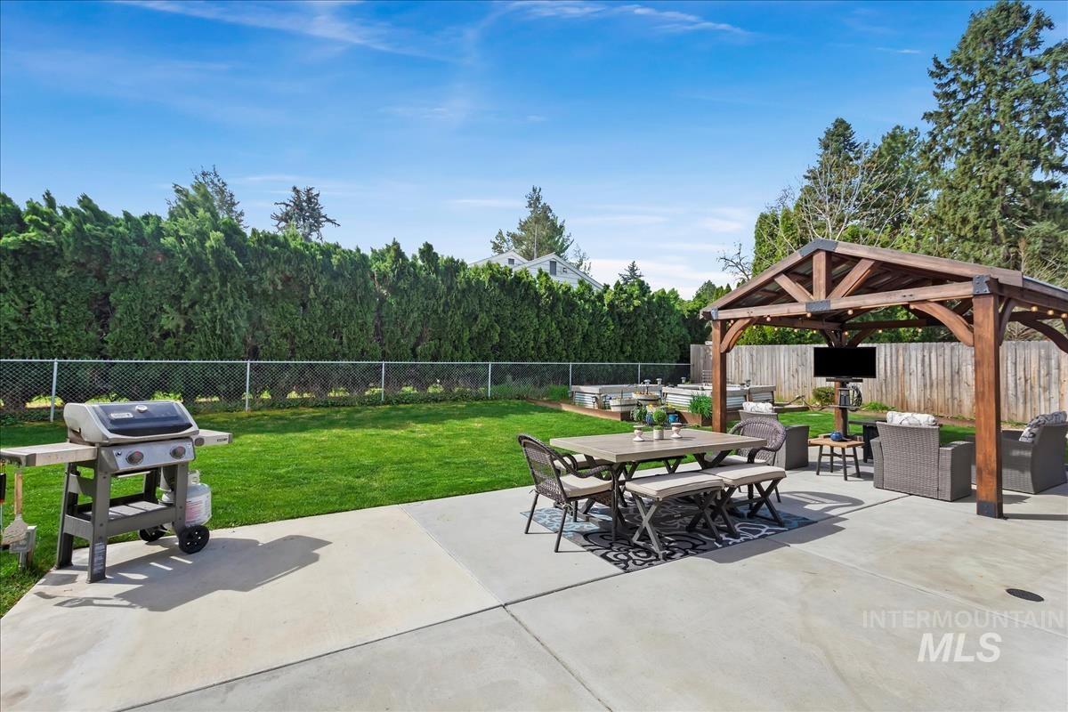 3501 W Kootenai St