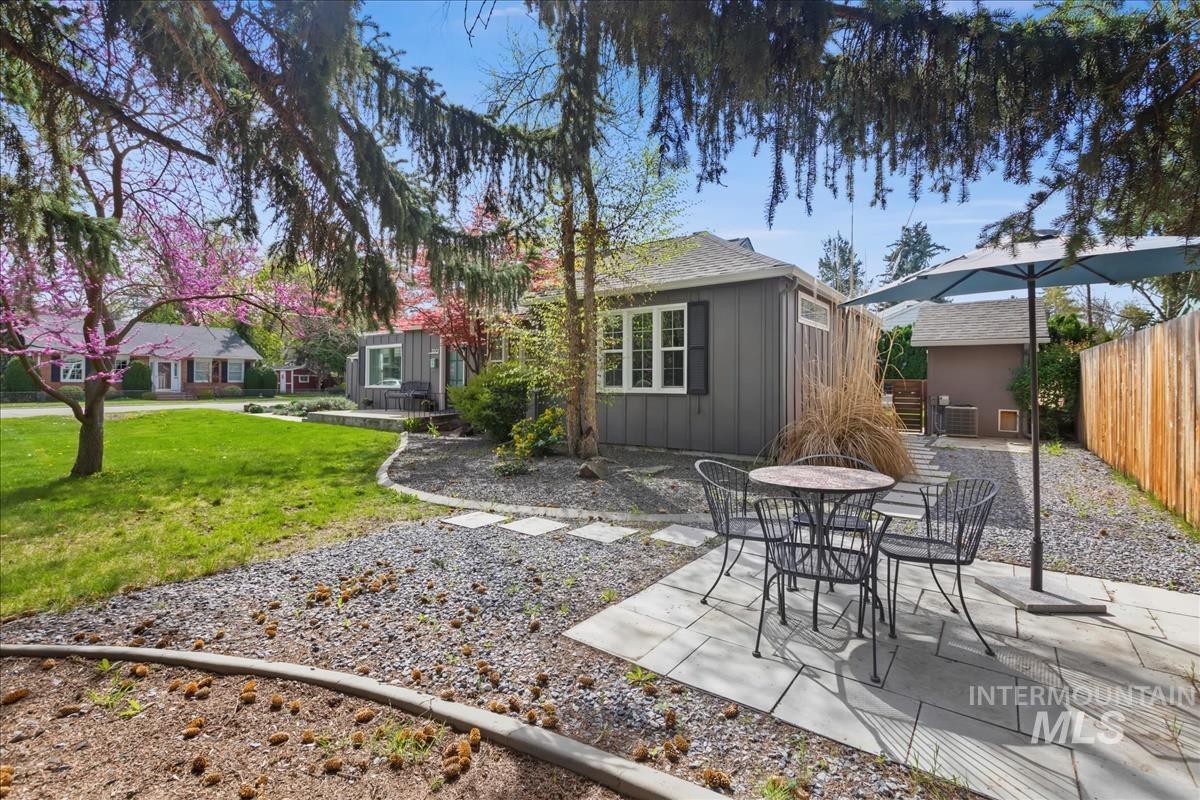 3501 W Kootenai St
