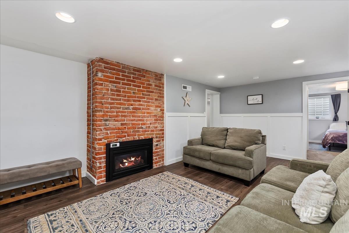 3501 W Kootenai St
