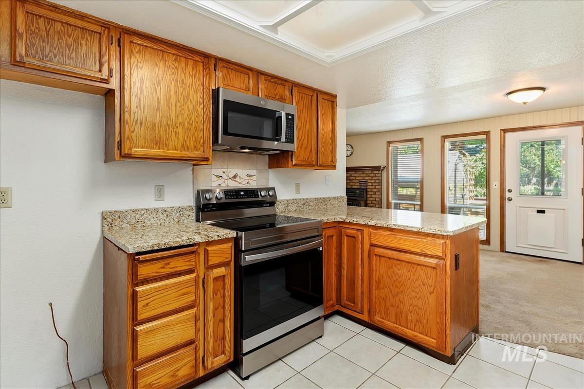 3516 S Weathered Ave