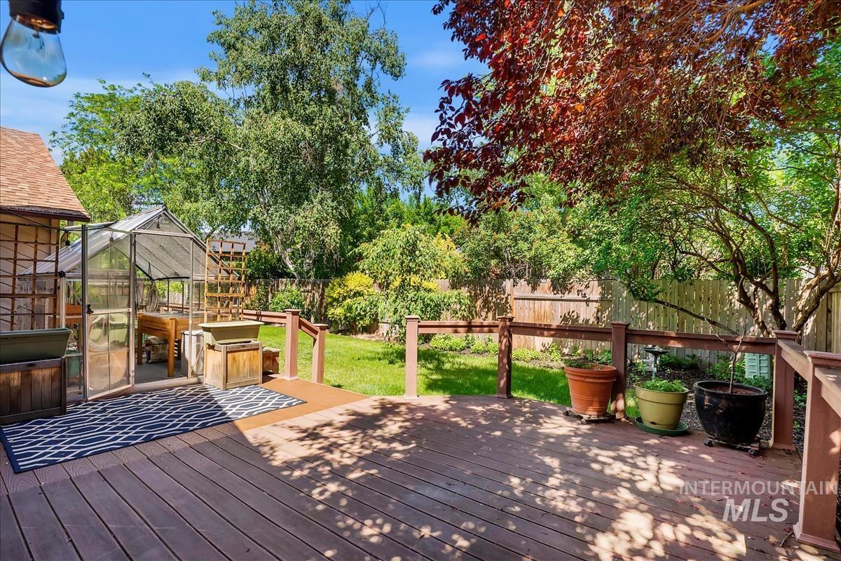 3516 S Weathered Ave