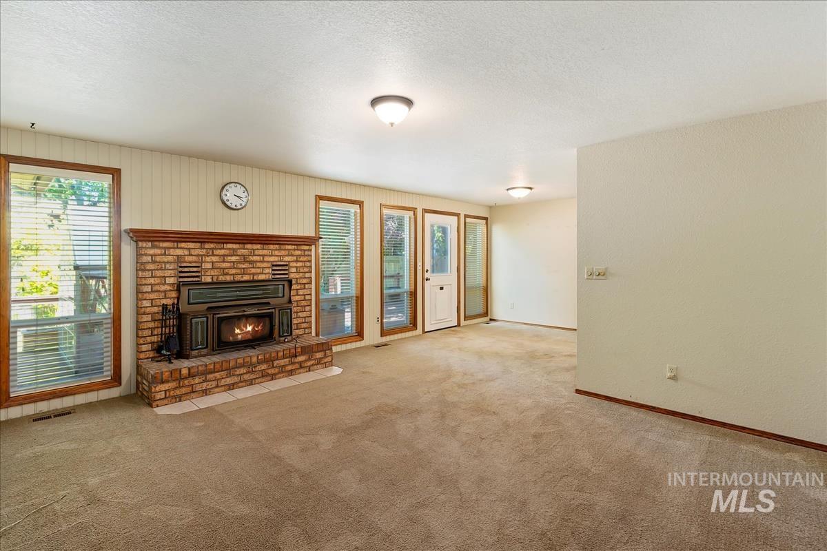 3516 S Weathered Ave