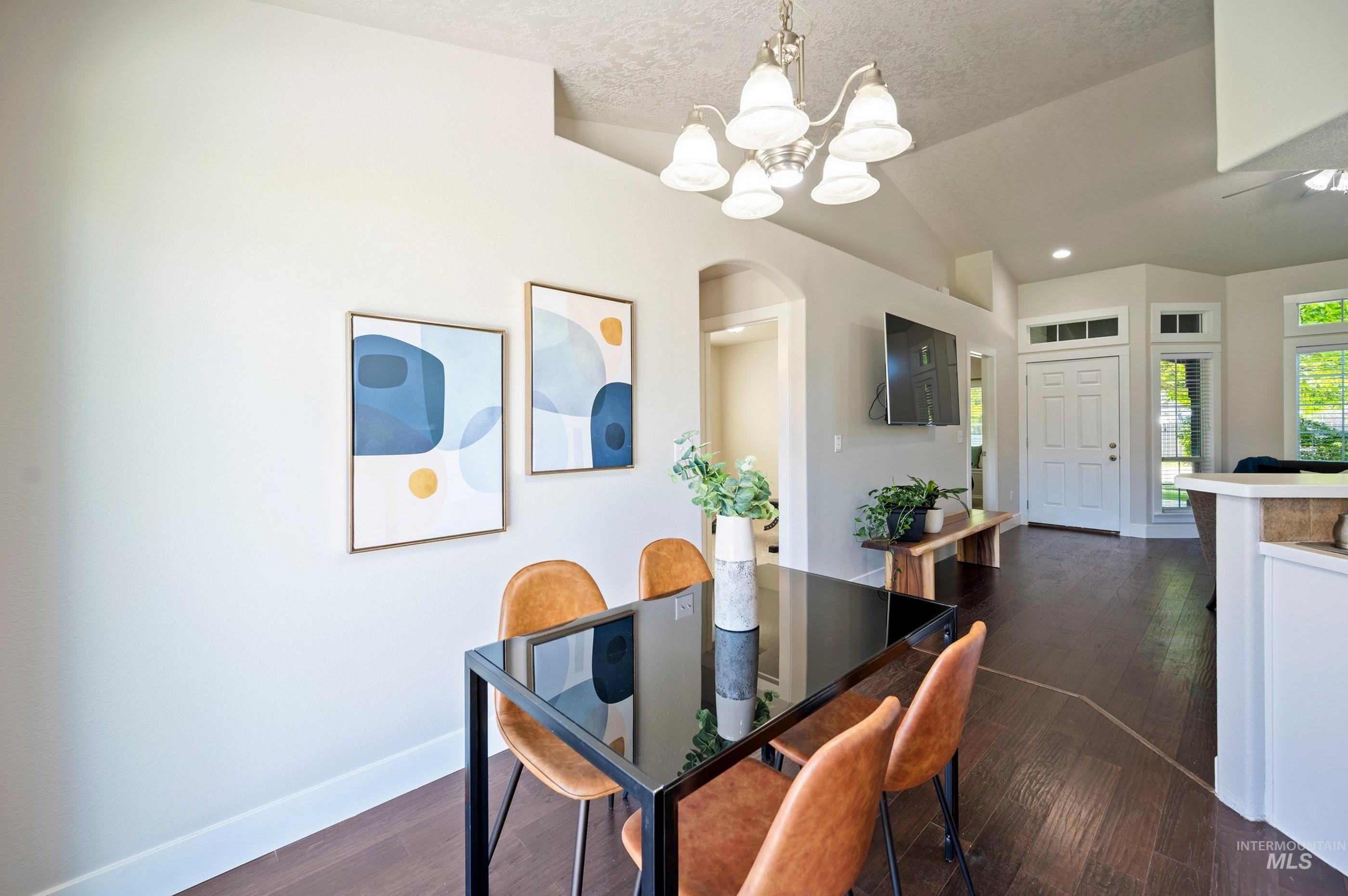 3152 S Priest River Ave