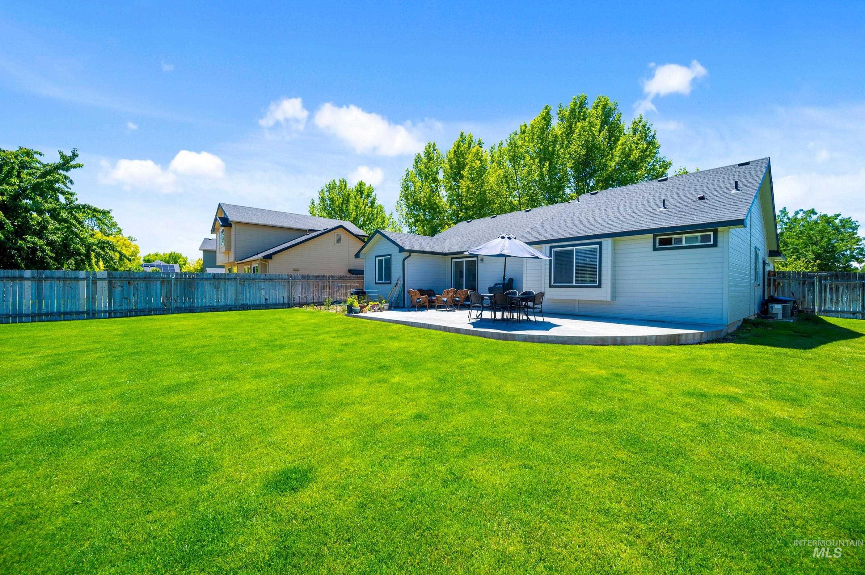 3152 S Priest River Ave