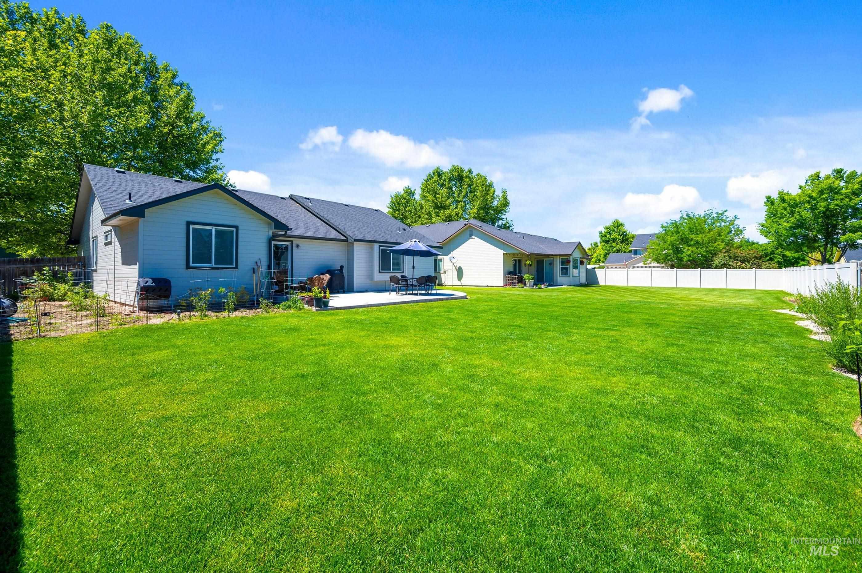 3152 S Priest River Ave