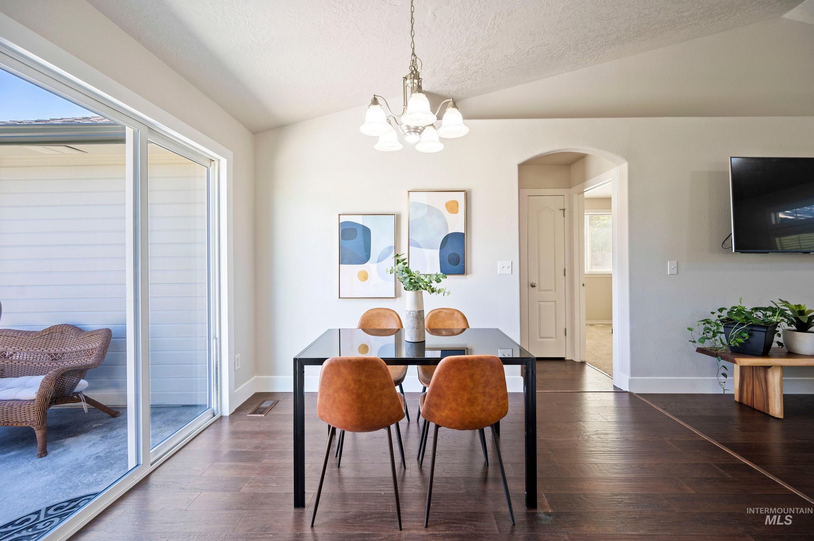 3152 S Priest River Ave