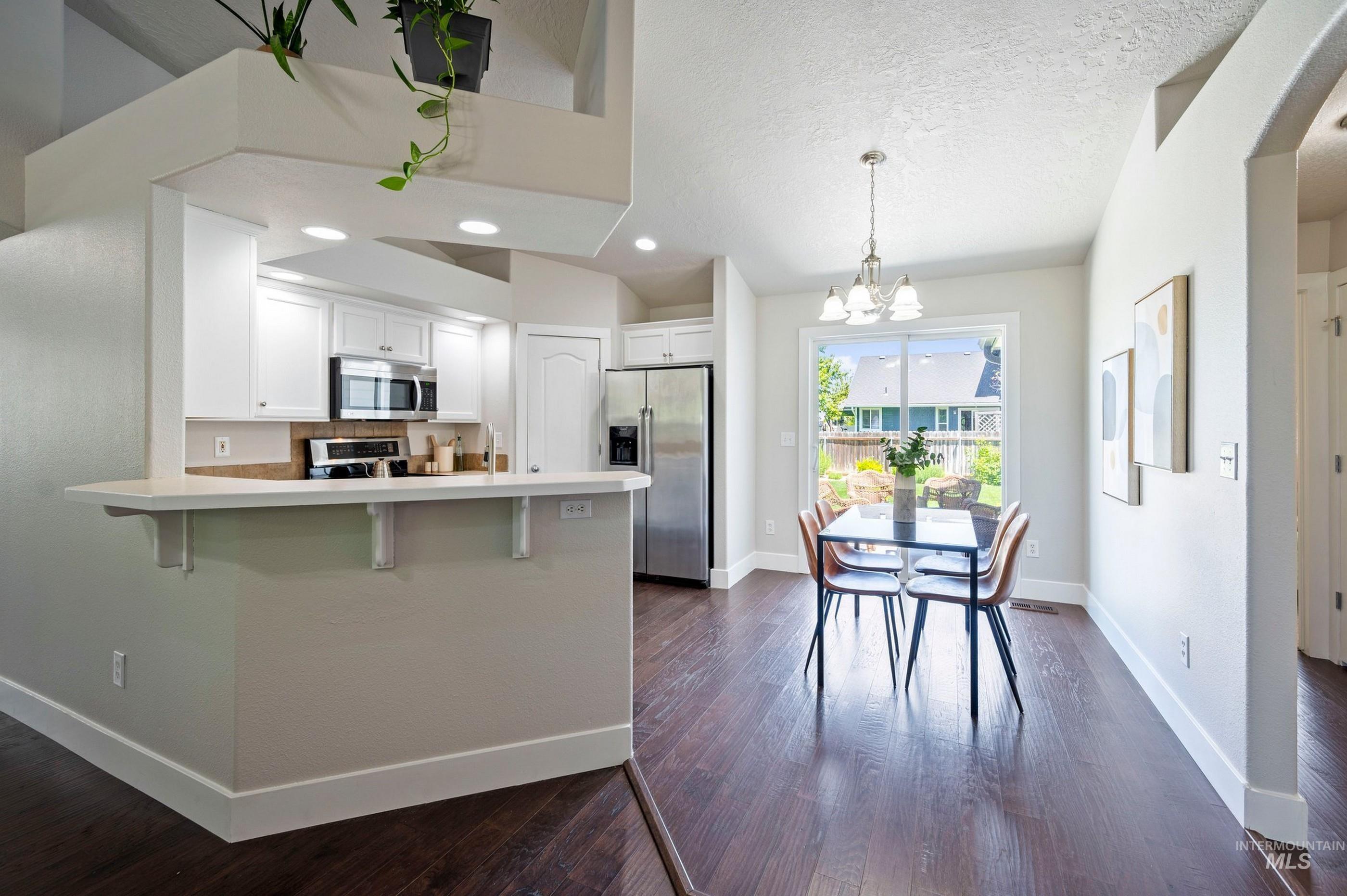 3152 S Priest River Ave