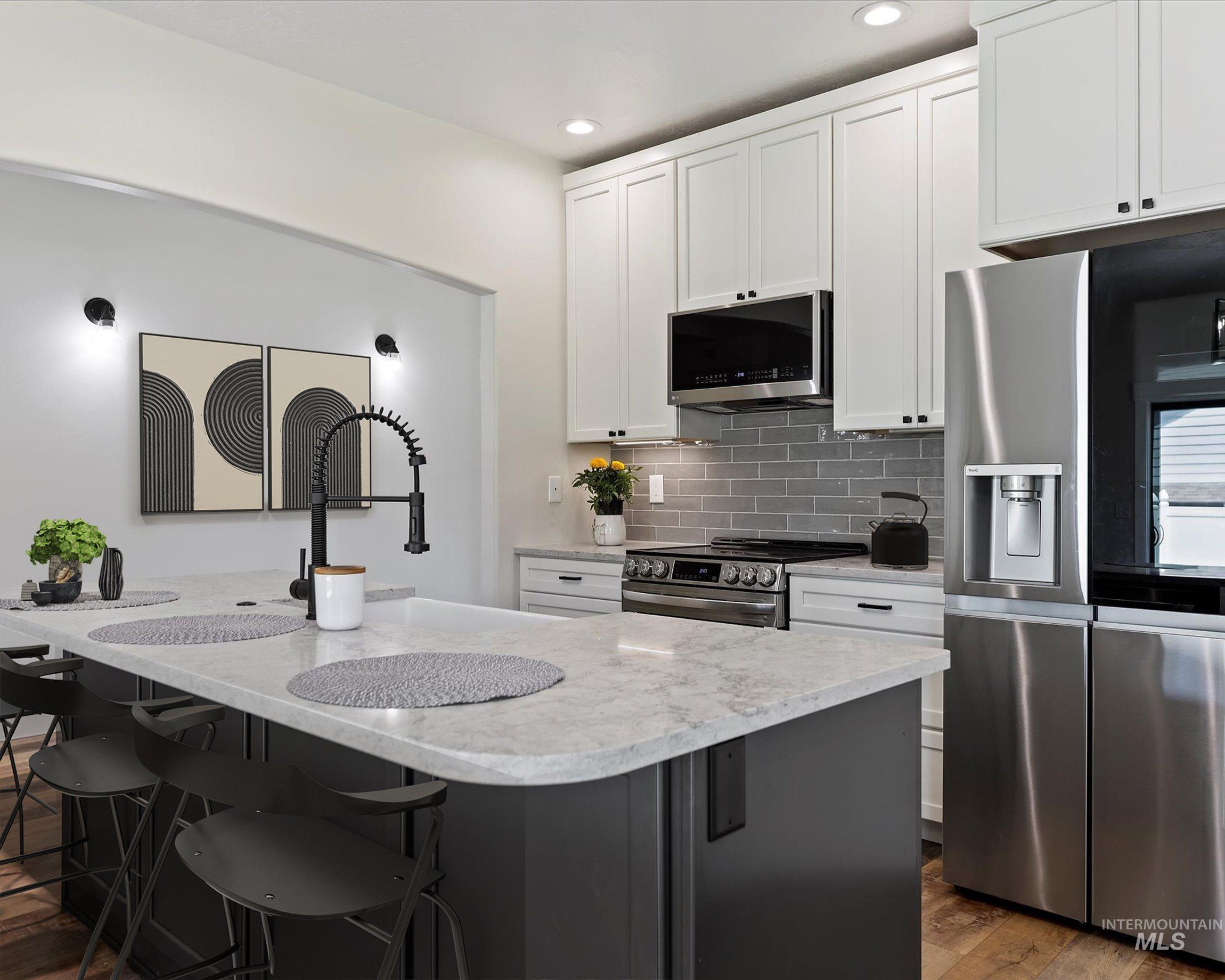 1306 E Desert View Way