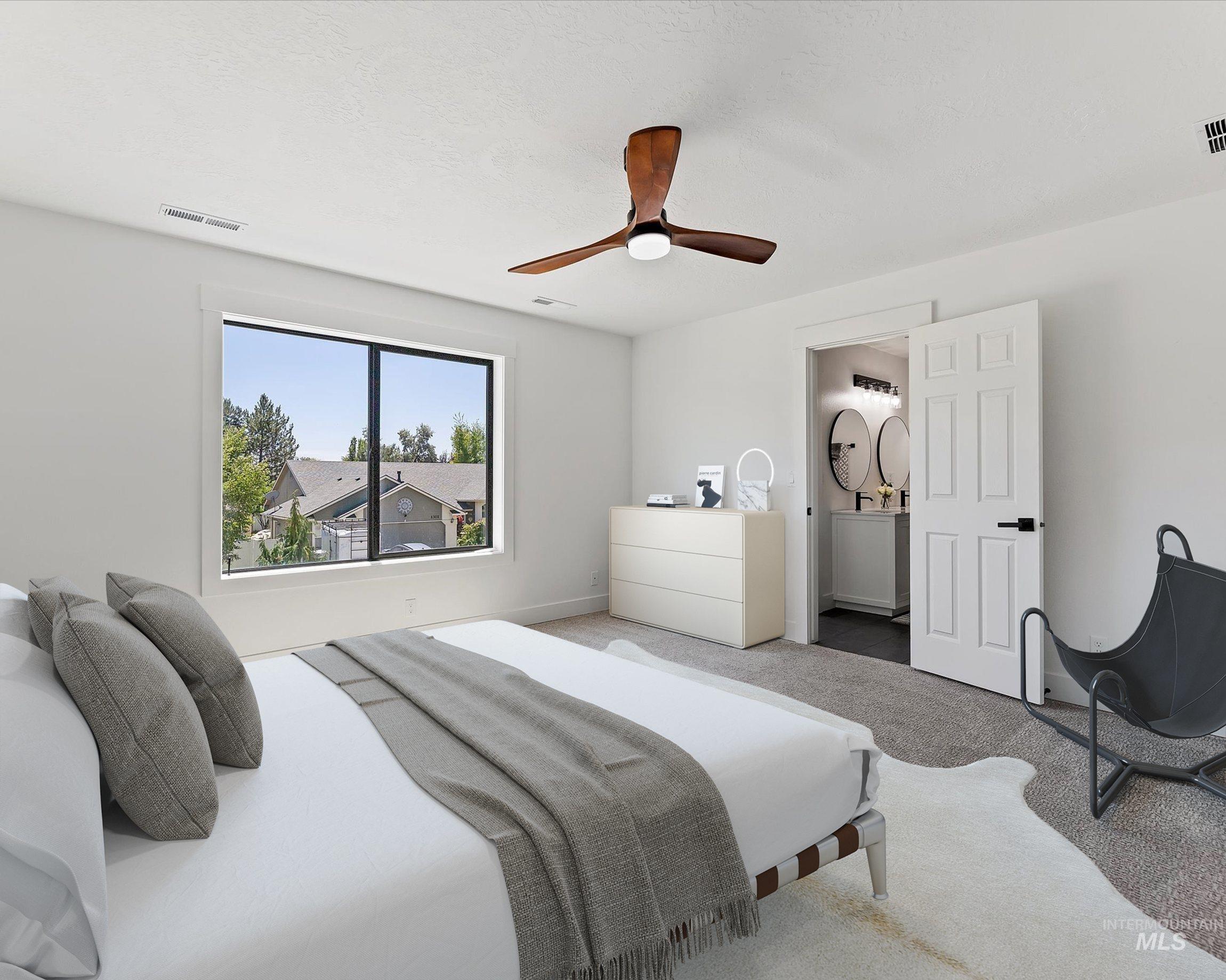 1306 E Desert View Way