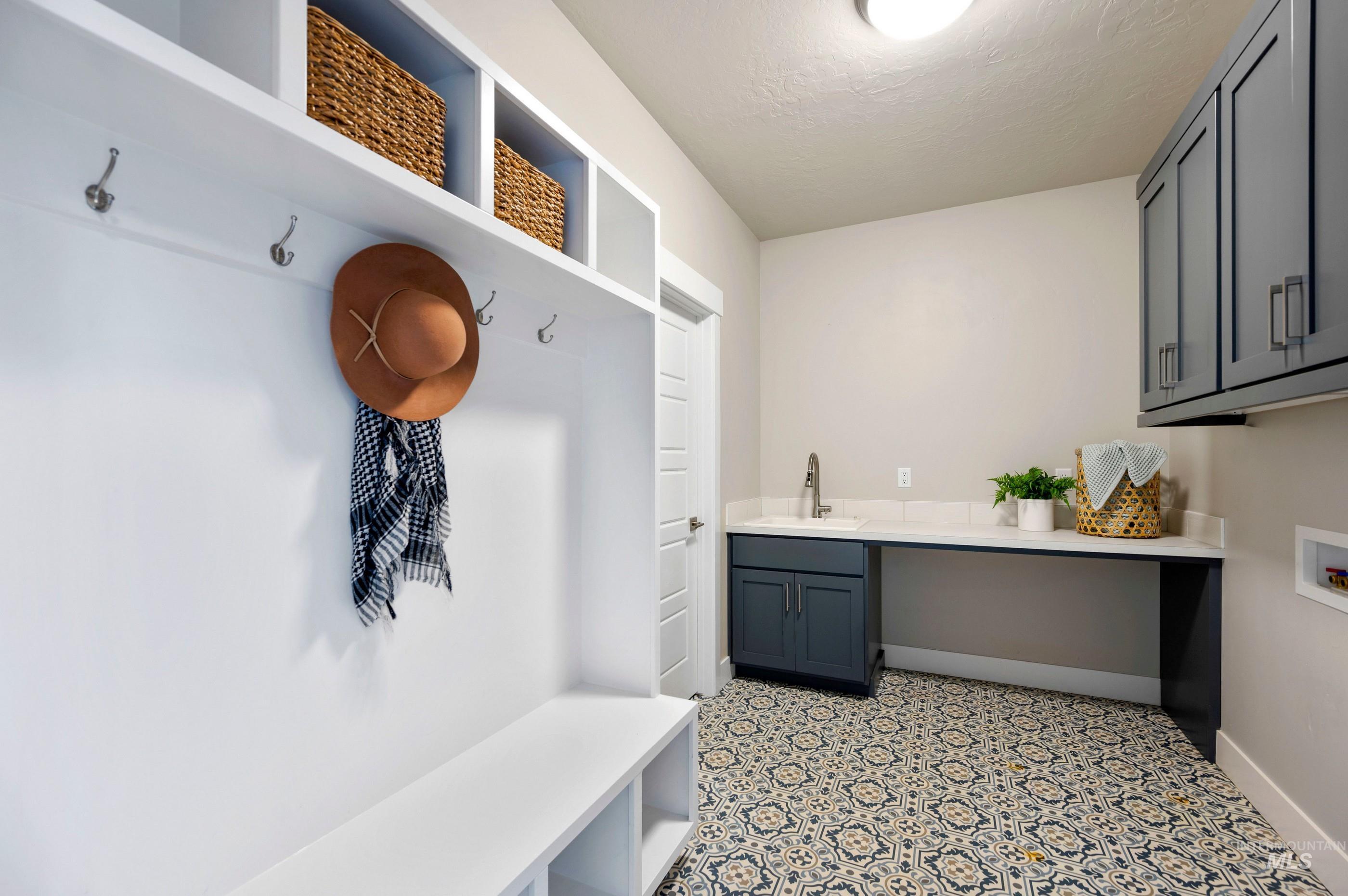 13183 Grace Point Way