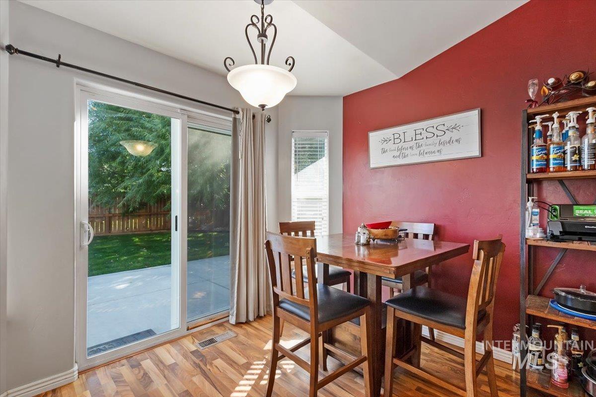 441 Red Rock Trl