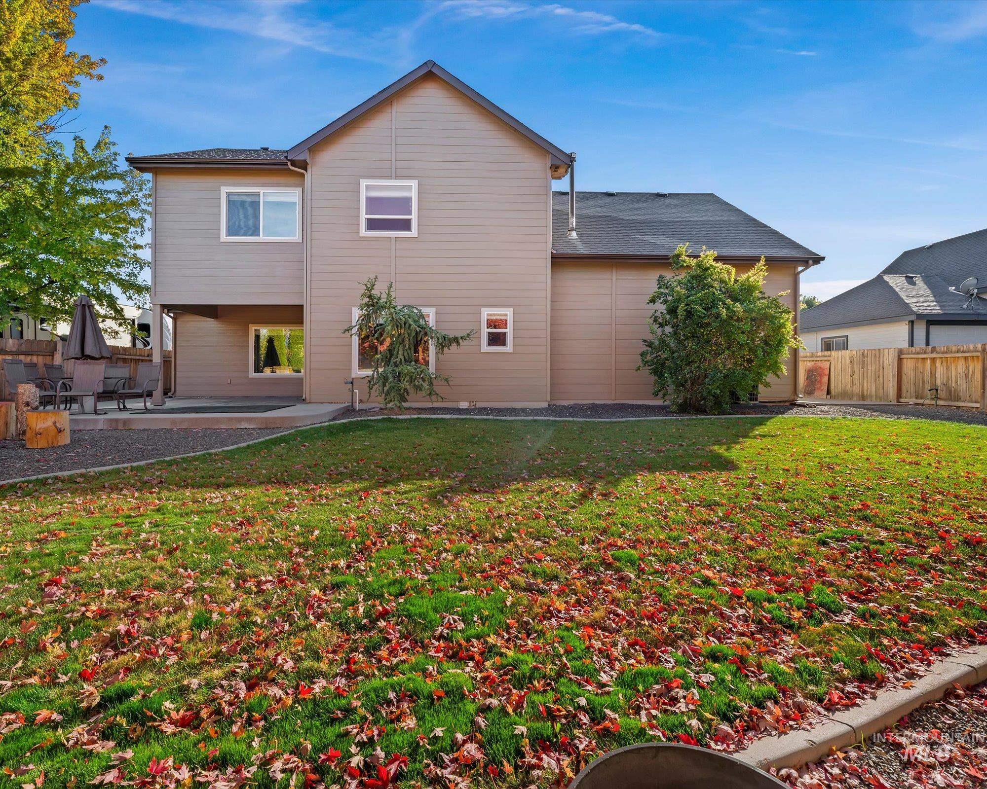 12652 W Murchison St