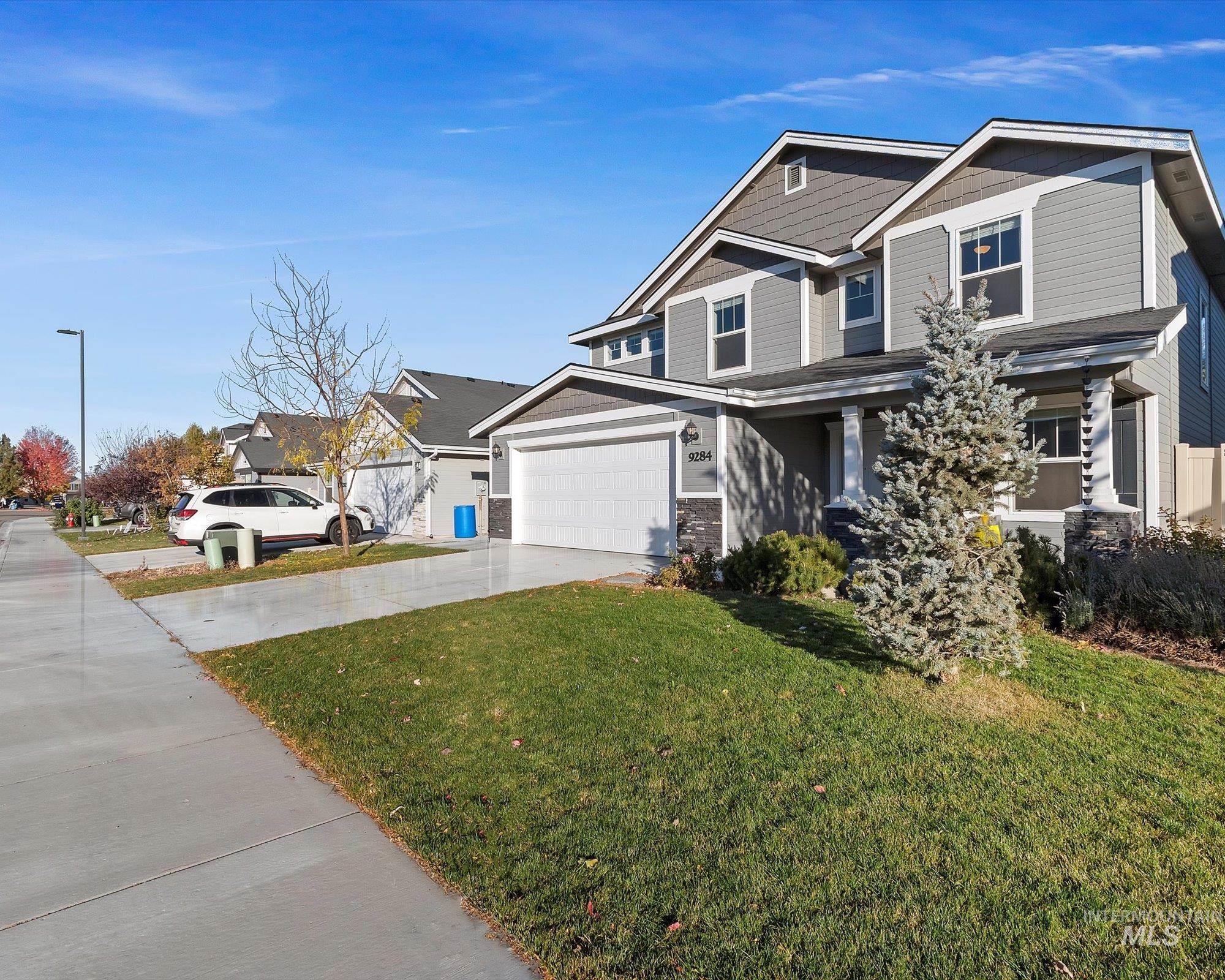 9284 W Touchstone Dr