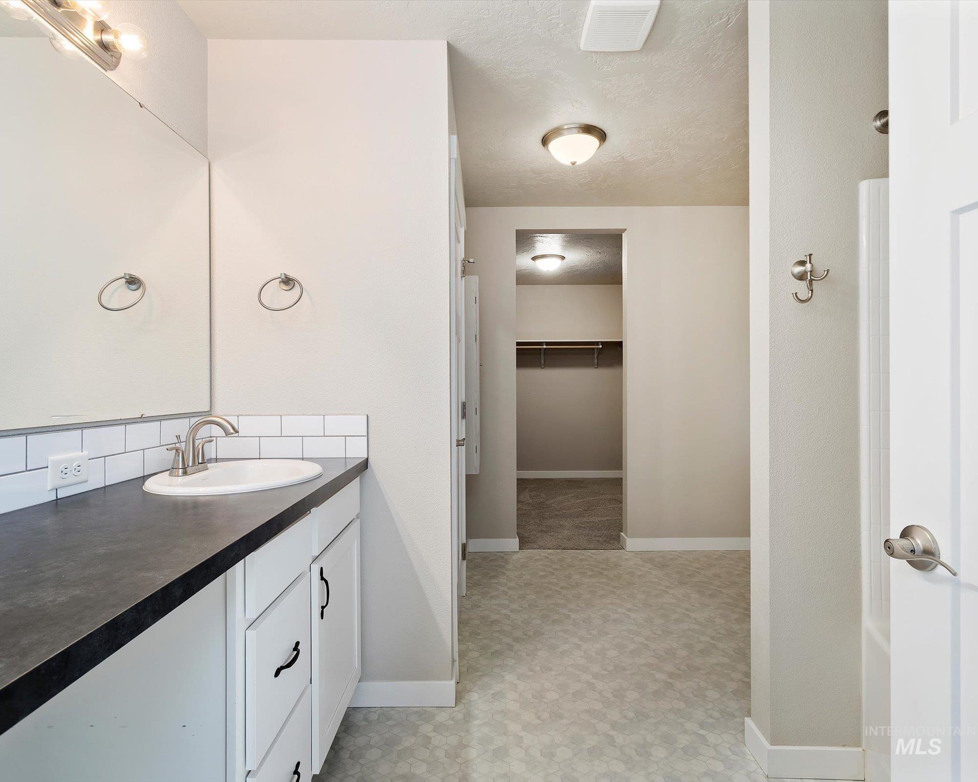 9284 W Touchstone Dr