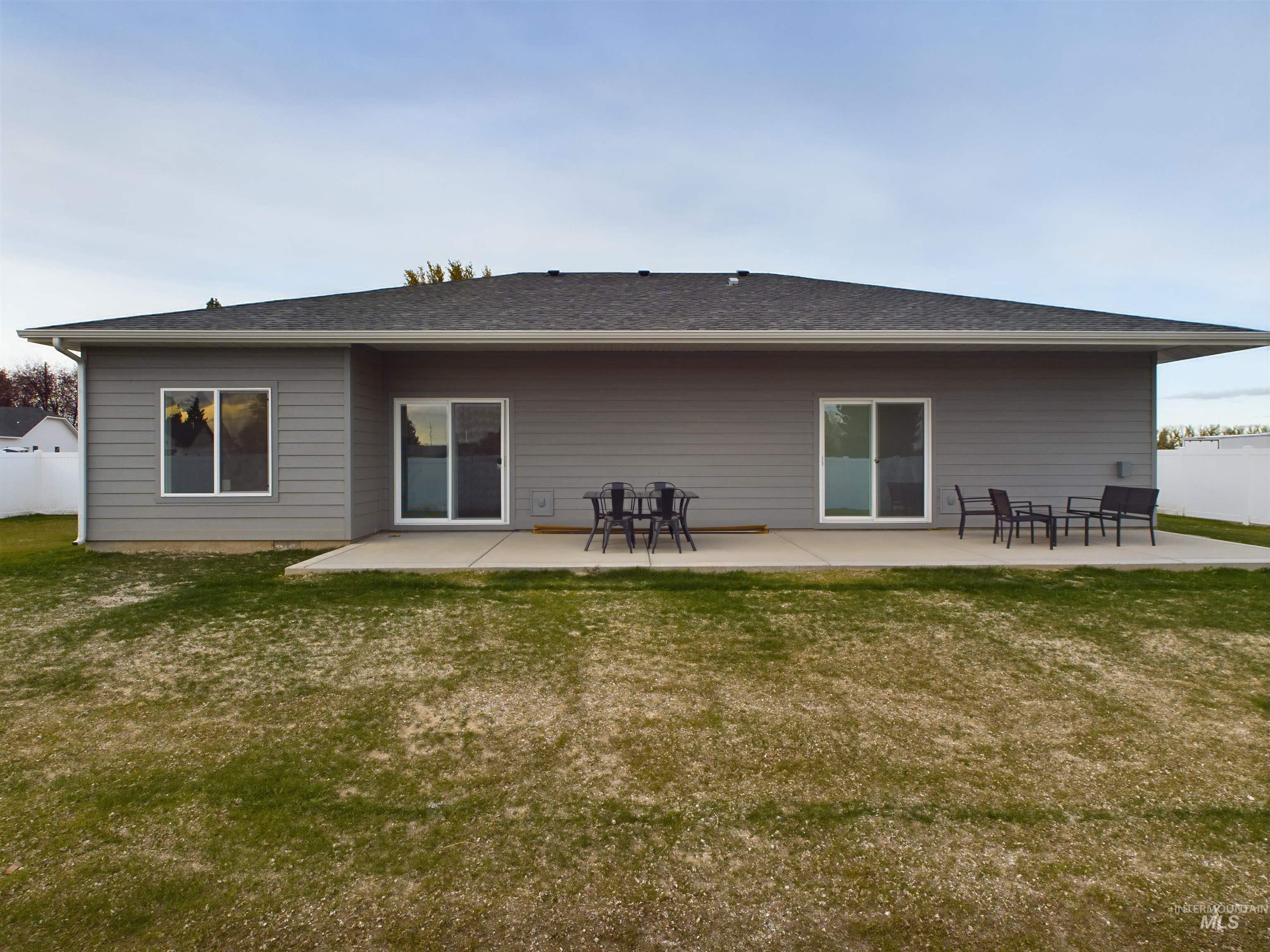 1219 Bronze Dr.