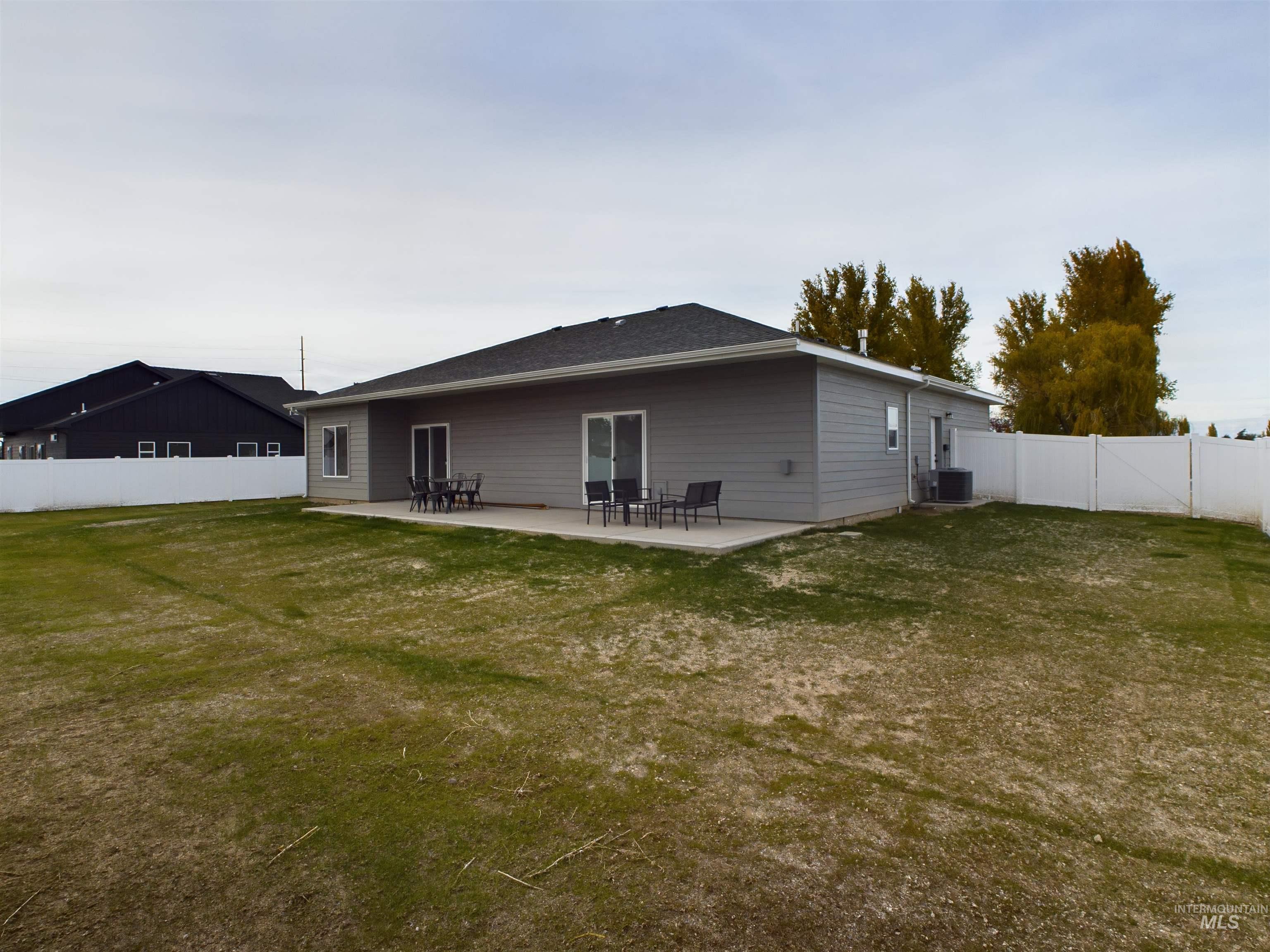 1219 Bronze Dr.