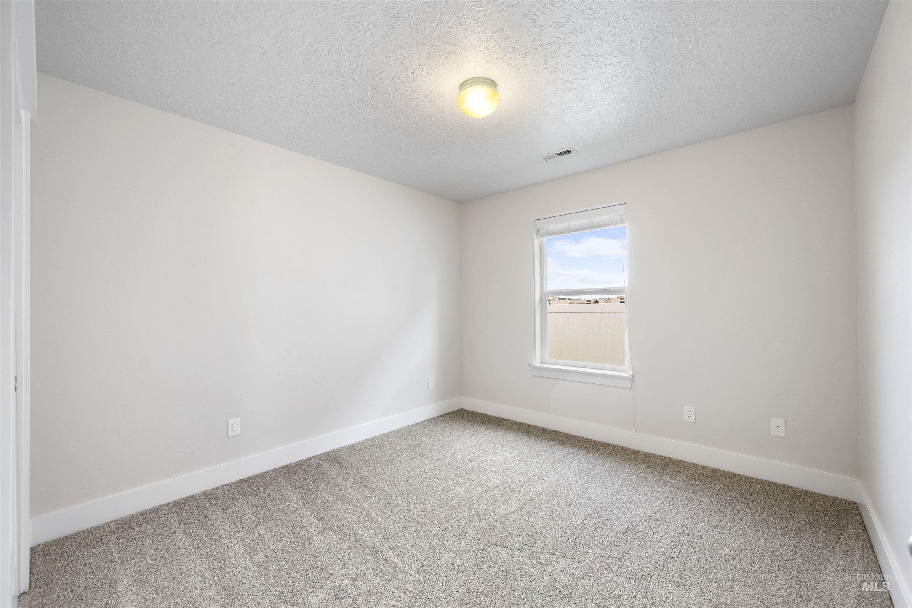 11740 Parakeet Way