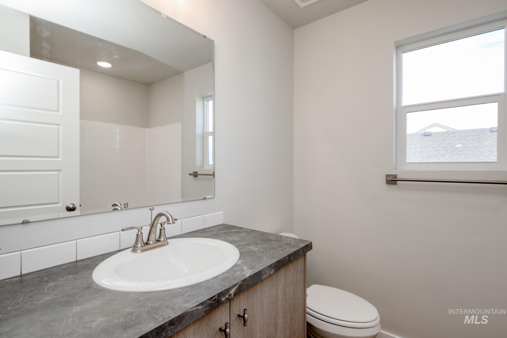2474 W Opalite Dr