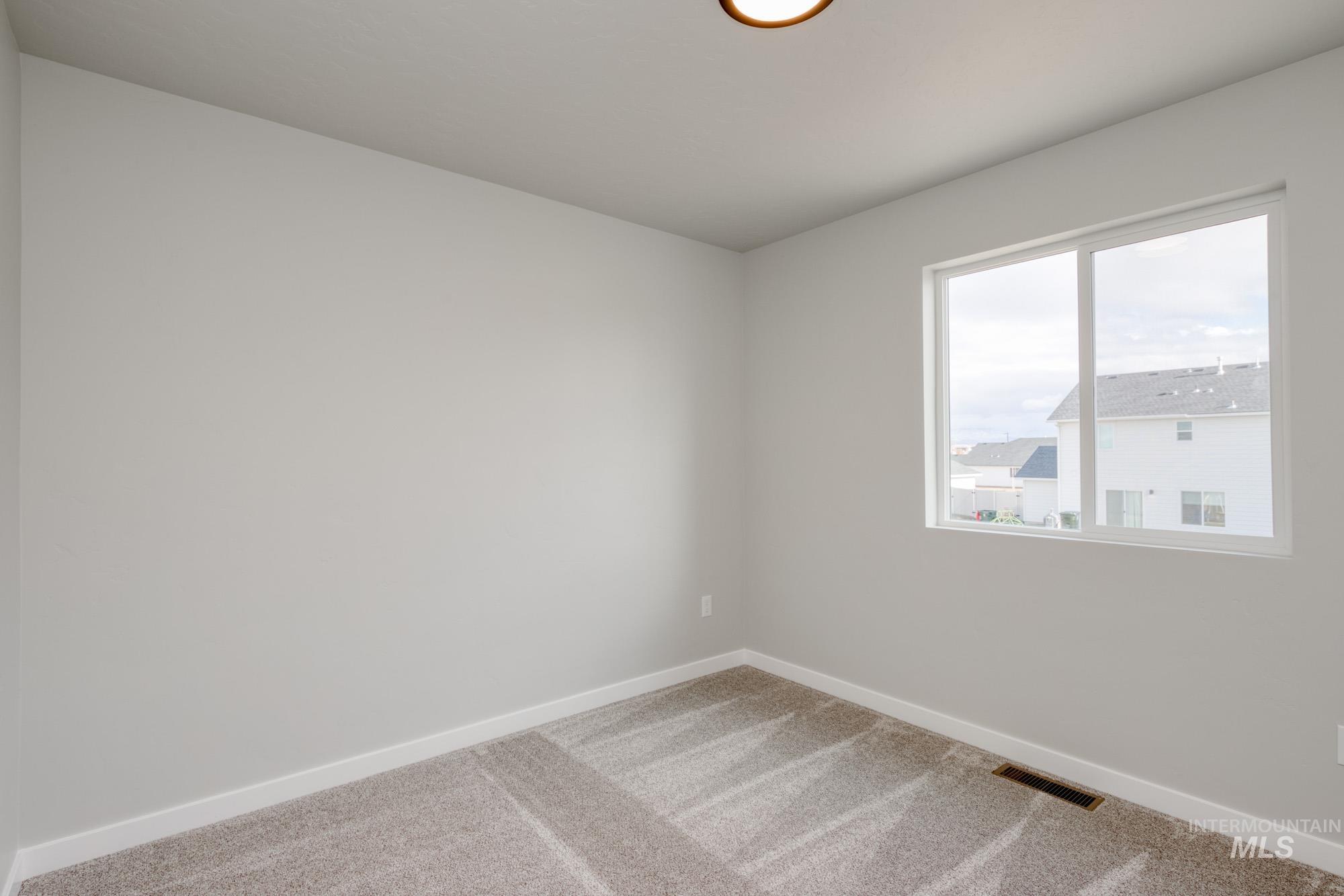 2474 W Opalite Dr