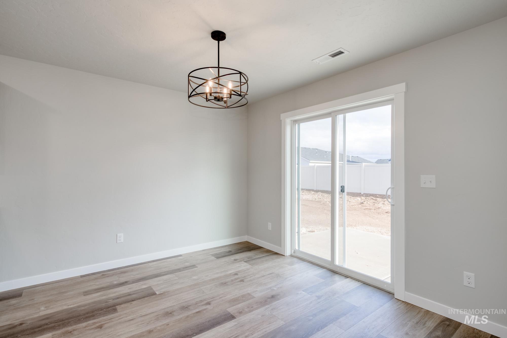 2474 W Opalite Dr