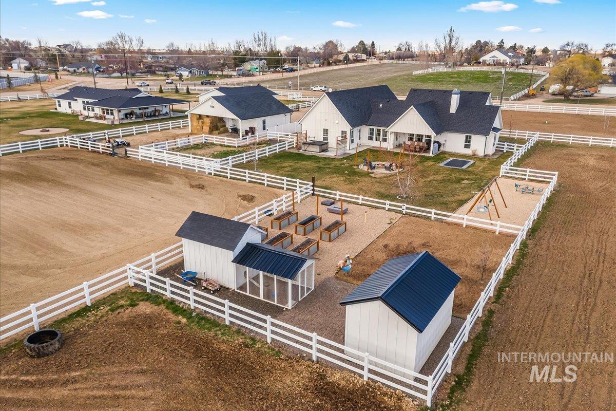 10935 Purple Sage Rd