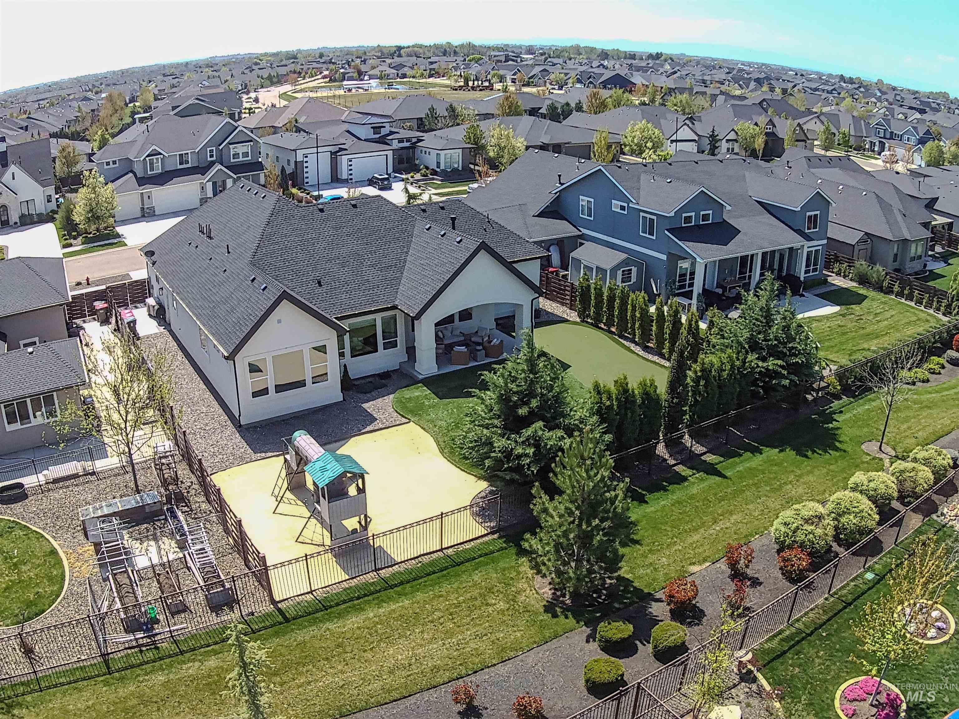 4522 W Sugar Tree Dr