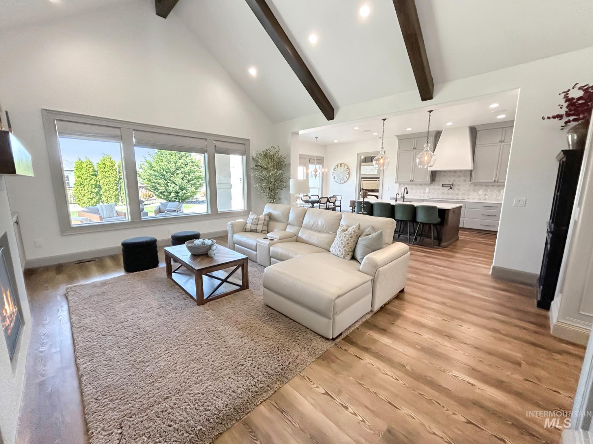4522 W Sugar Tree Dr