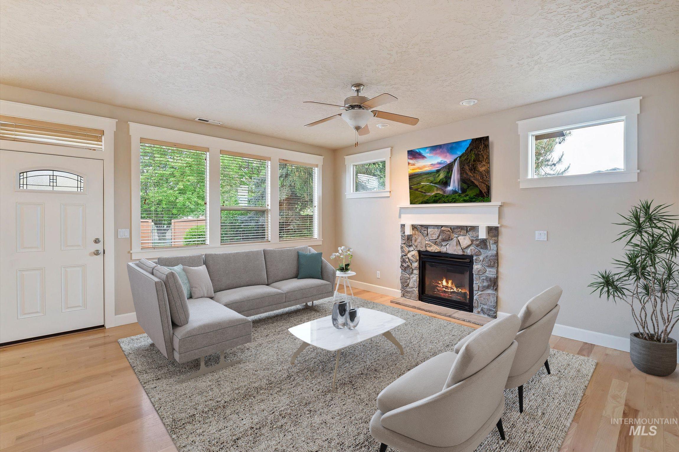 3993 N Heritage View Ave