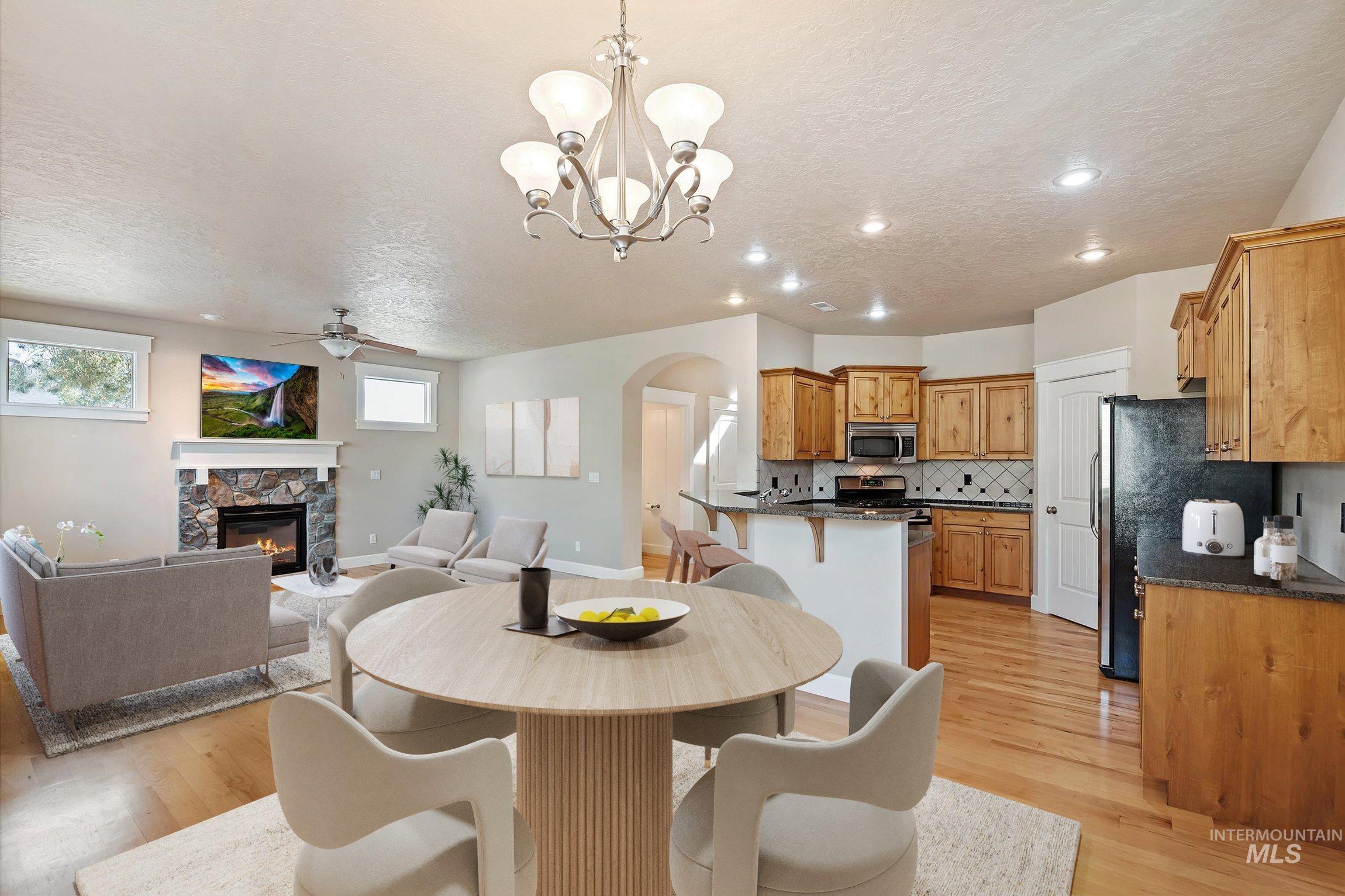 3993 N Heritage View Ave