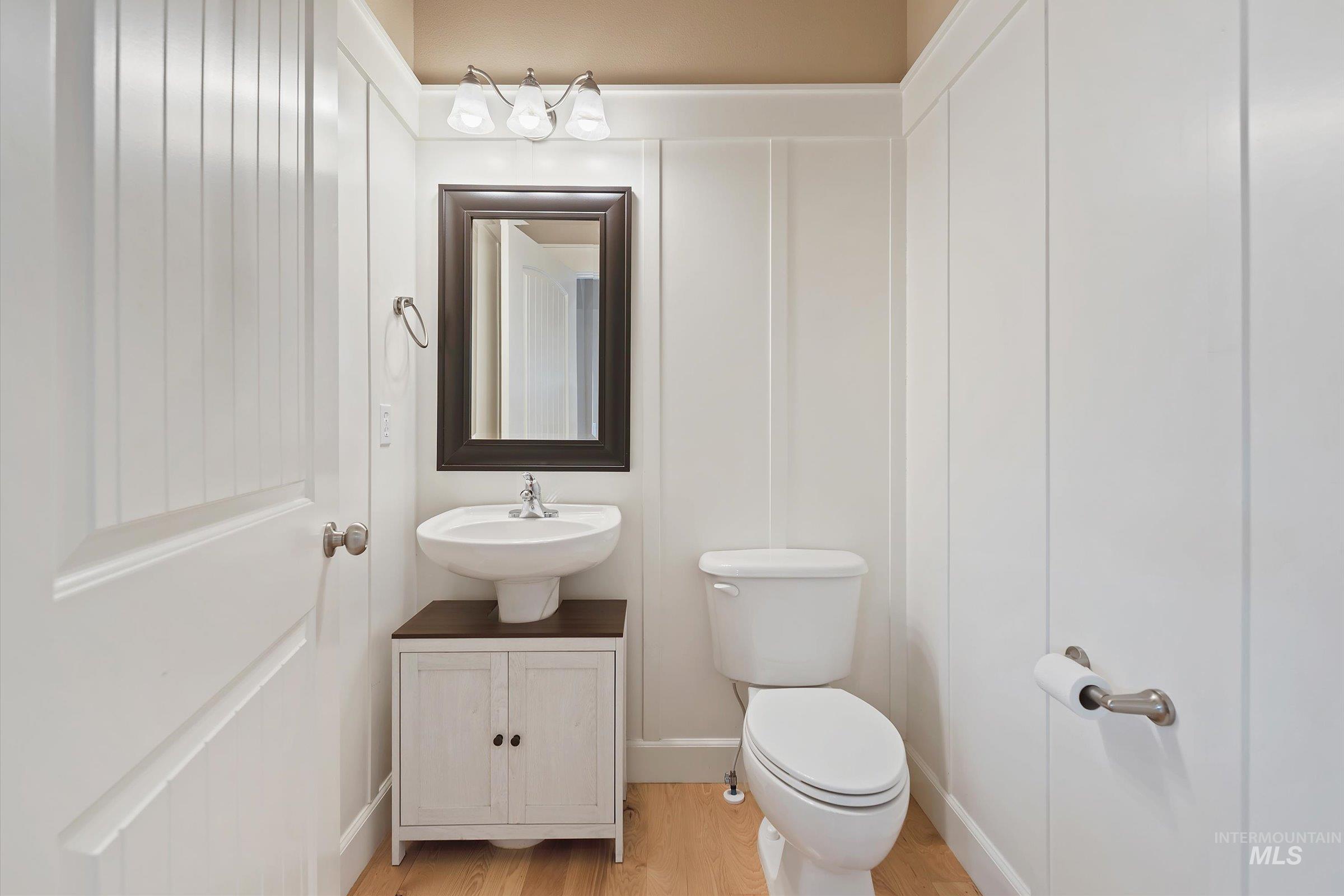 3993 N Heritage View Ave