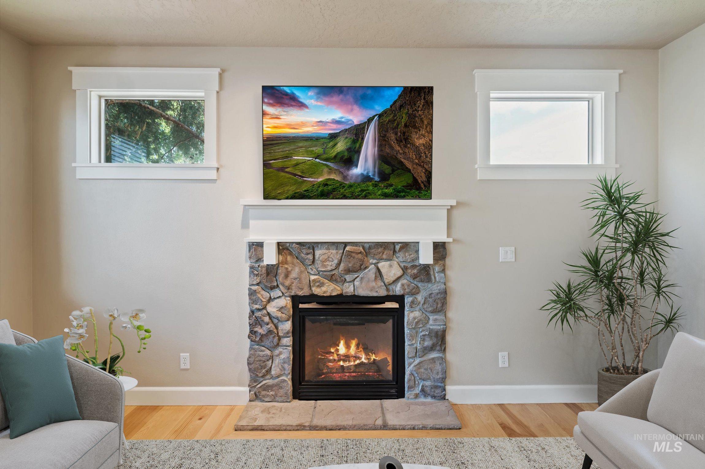 3993 N Heritage View Ave