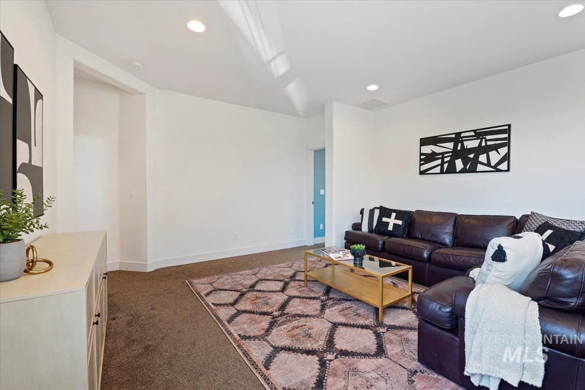 3671 S Pheasant Tail Way