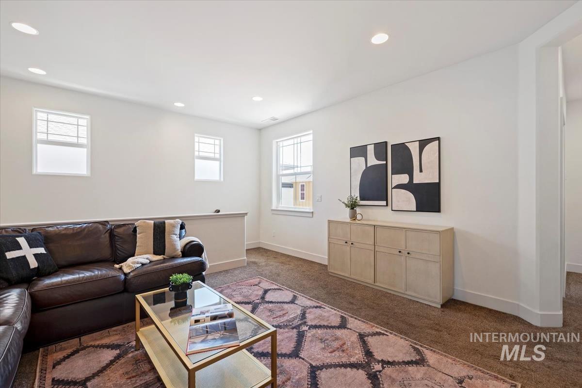 3671 S Pheasant Tail Way