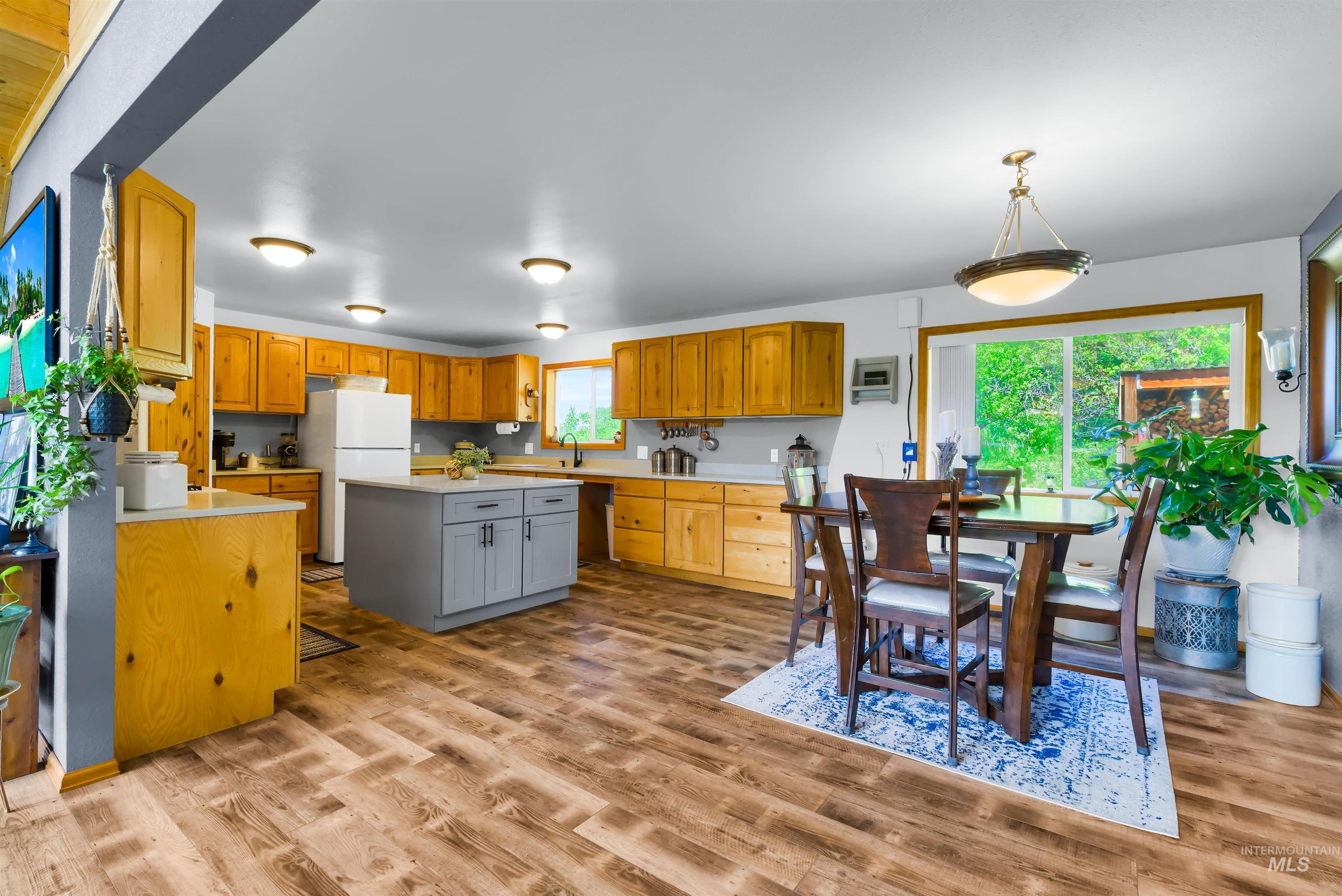 192 Short Cut Road