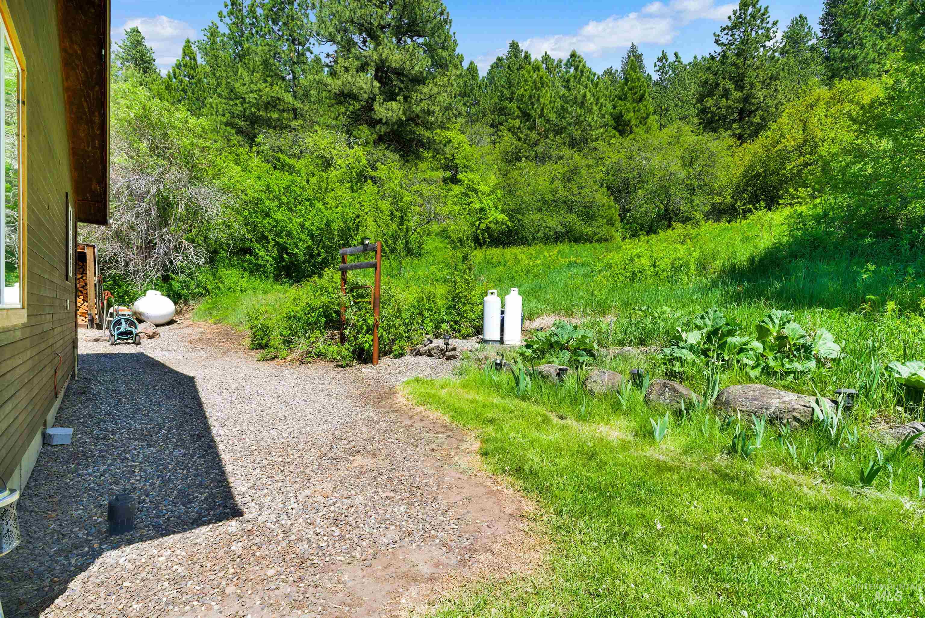 192 Short Cut Road