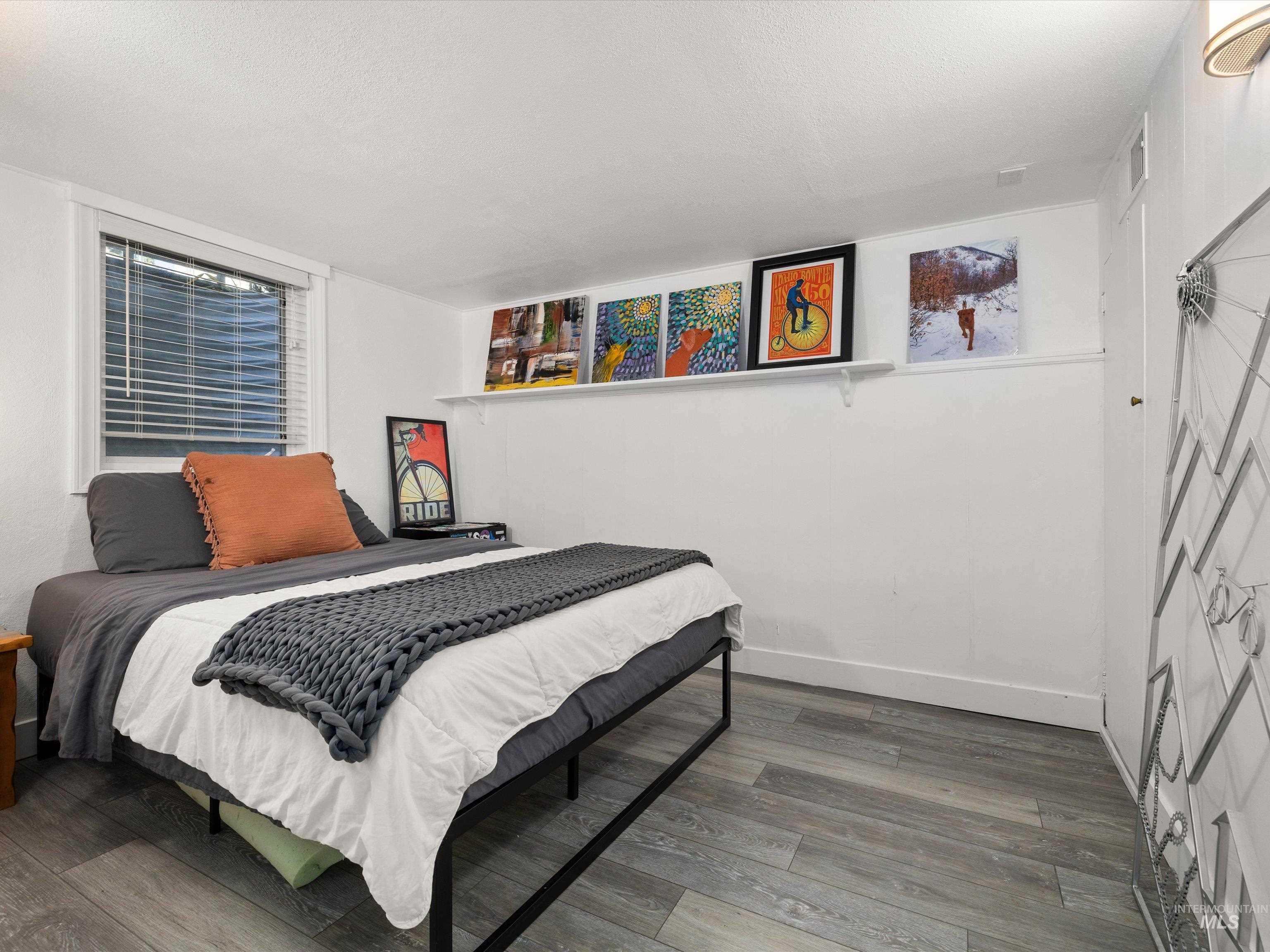 1811 N 14th