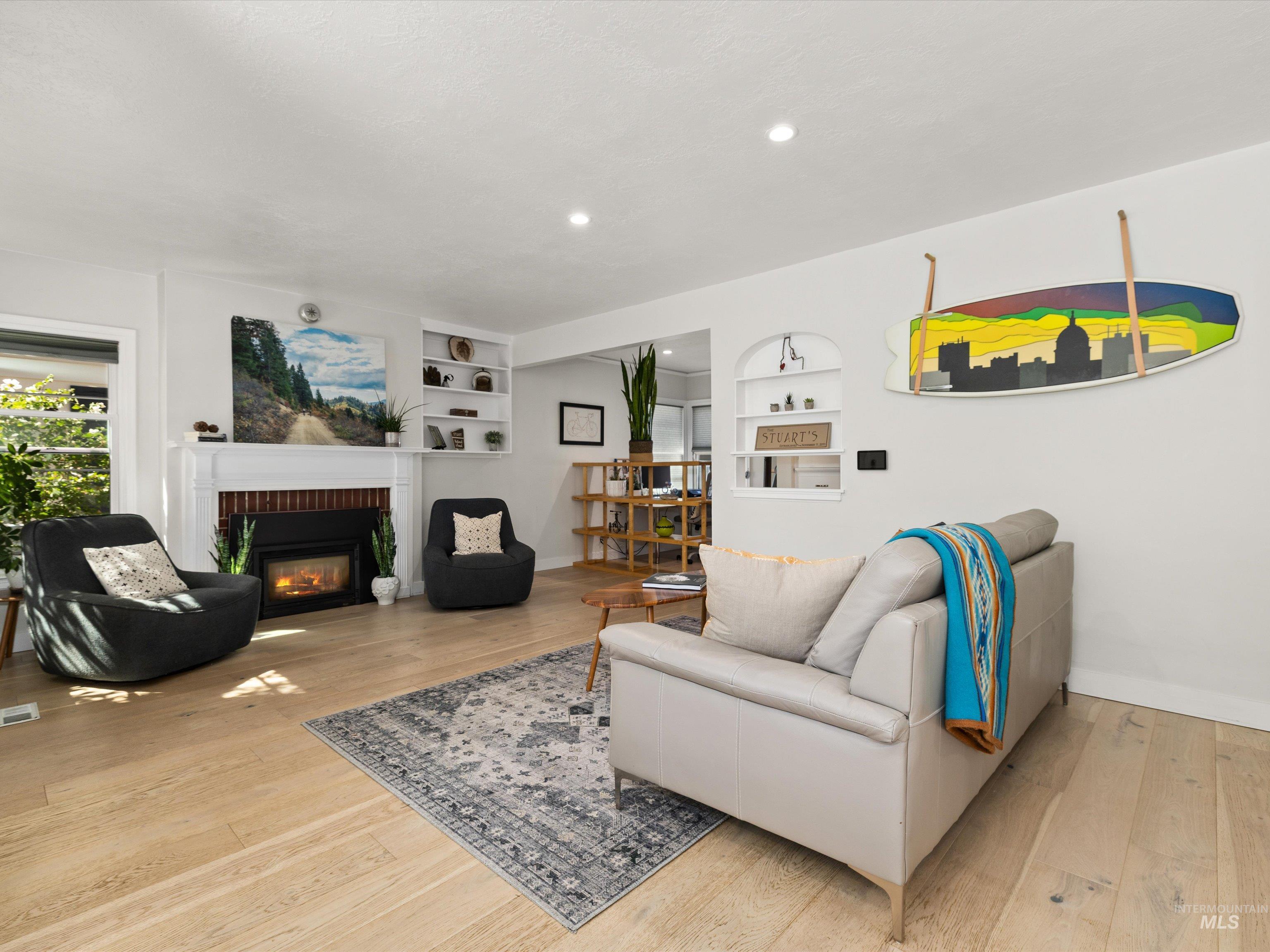 1811 N 14th