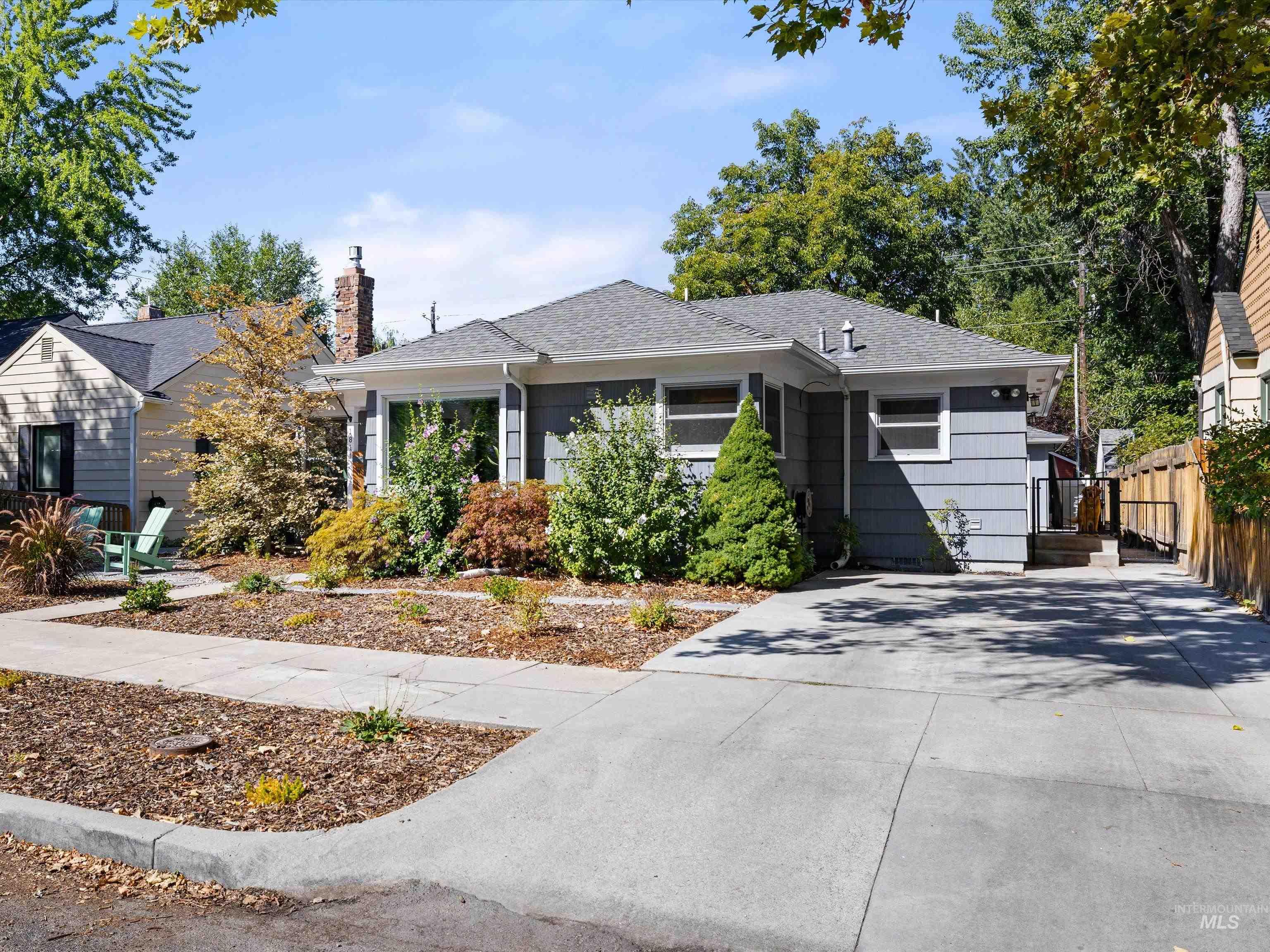 1811 N 14th