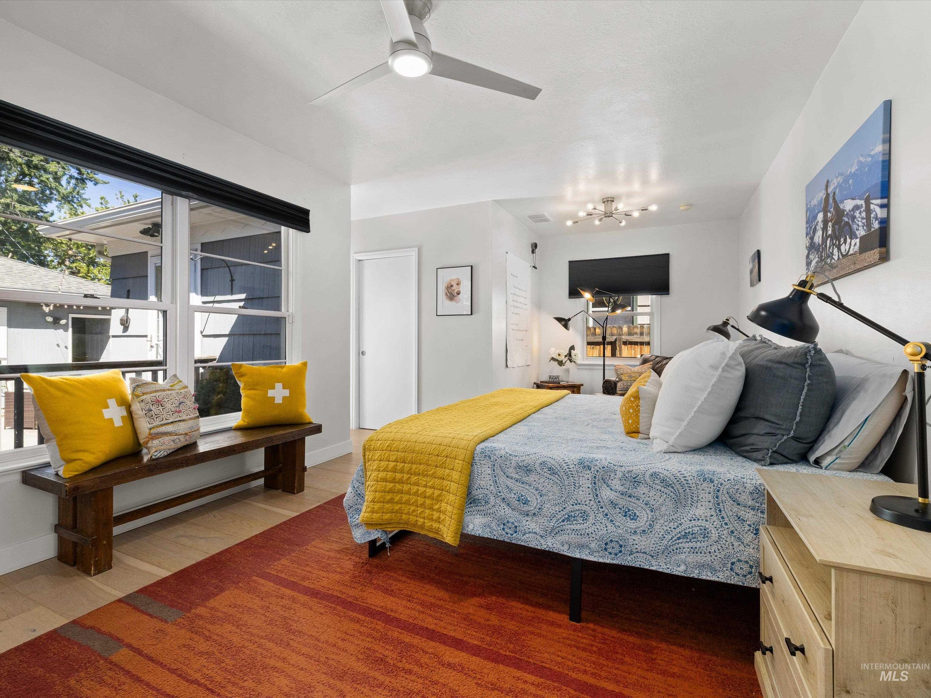 1811 N 14th