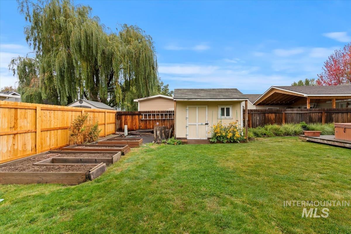 12410 W Lewisburg Dr