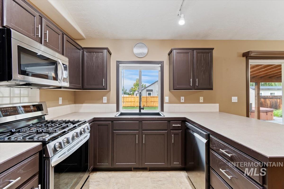 12410 W Lewisburg Dr