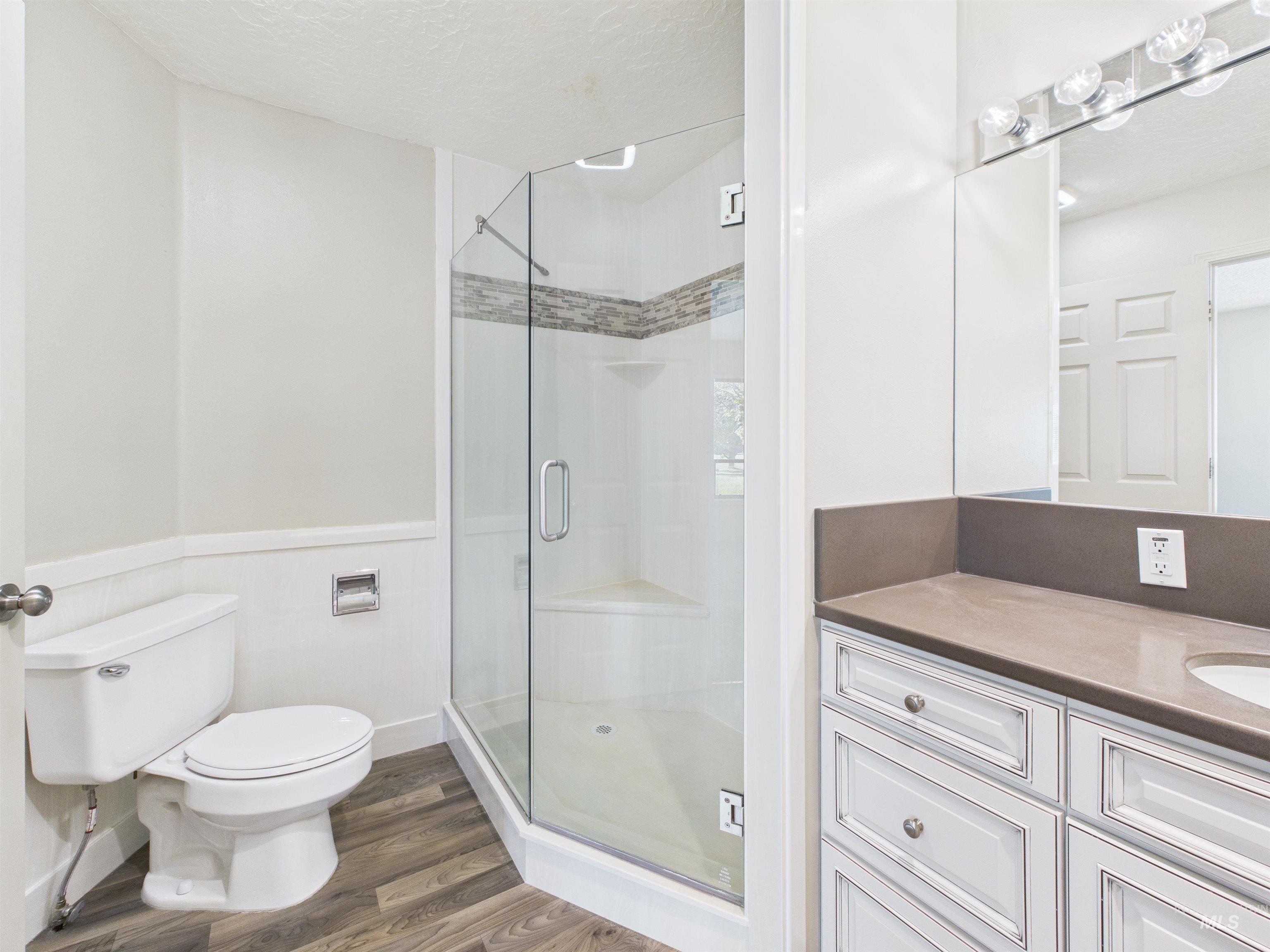 25 River Run Estates