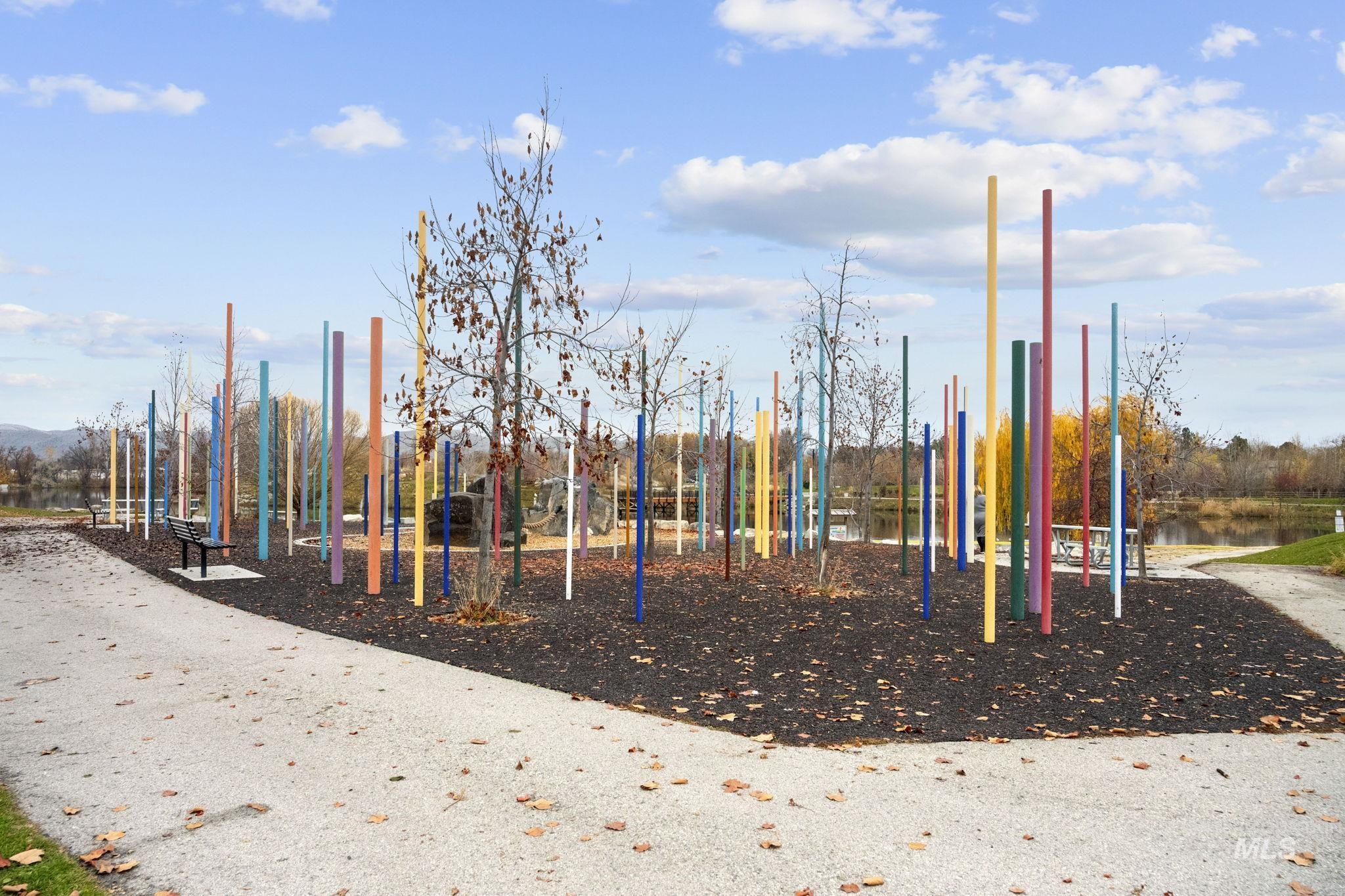 429 E Water Pocket Ln