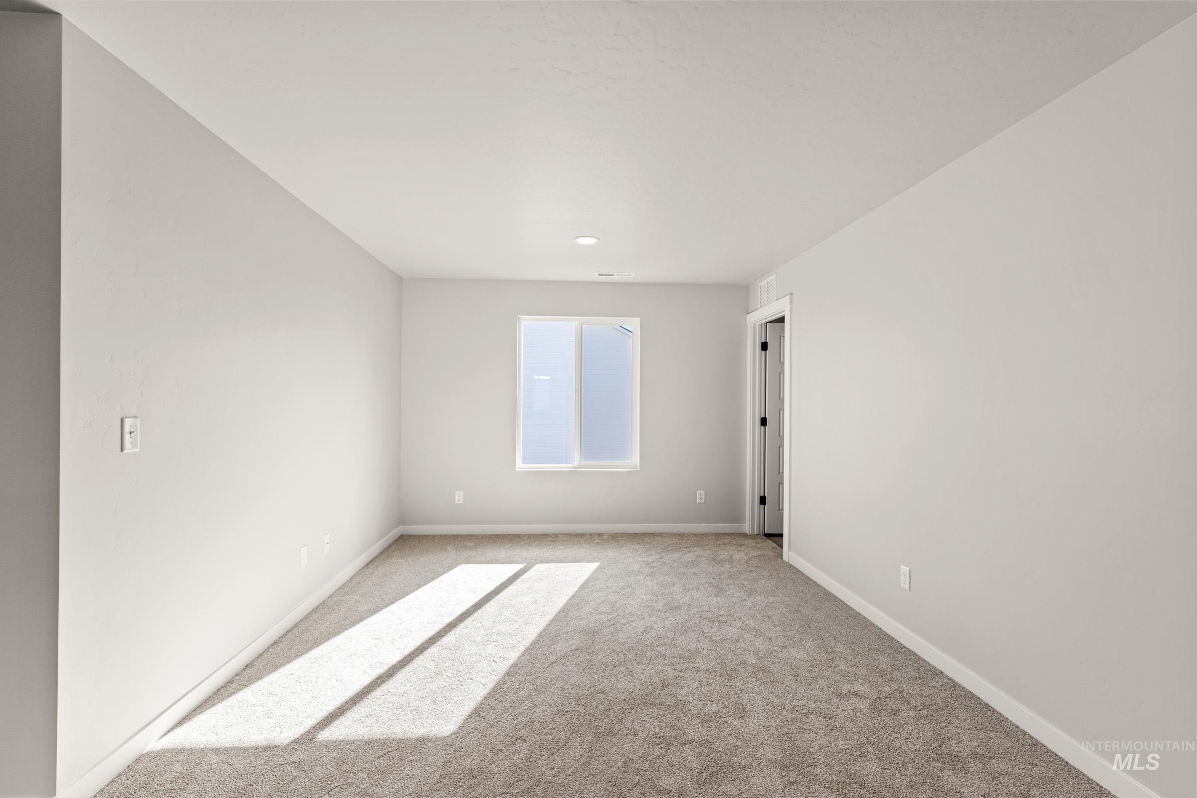 18447 N Sweet William Ave