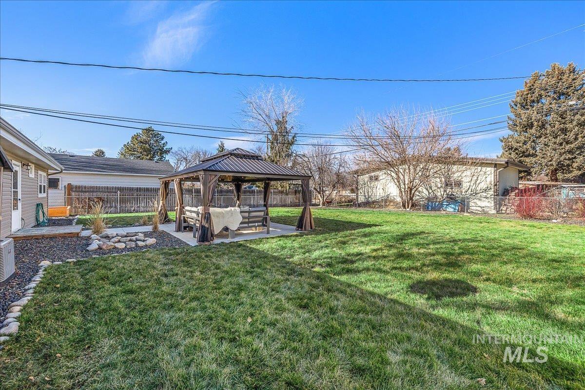 1910 W Lemhi St