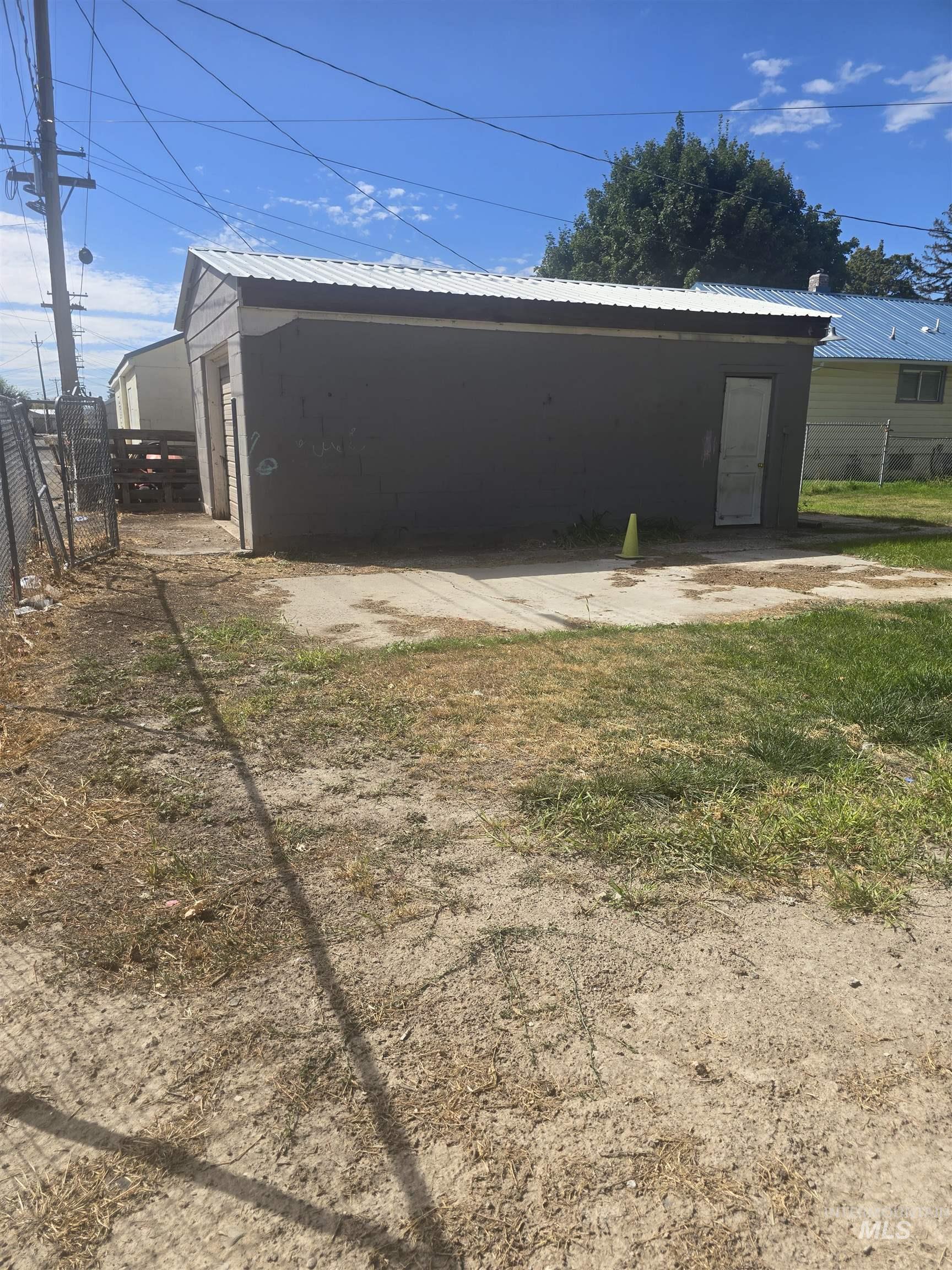 1051 Almo